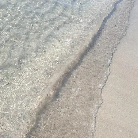 Cj Sea Affittacamere *
